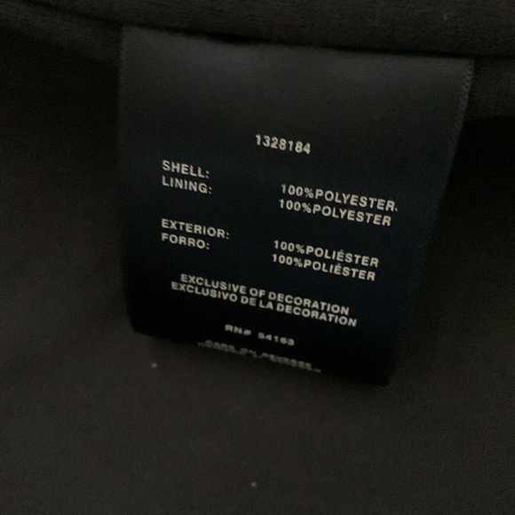 Tommy   Hilfiger fluffy jacket.  Size small - Picture 8 of 9